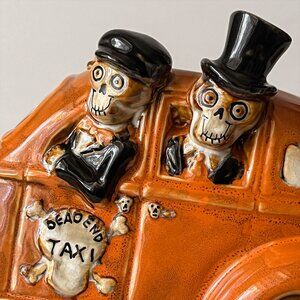 Creepy Cute Halloween Candle Holder Yankee Candle Boney Bunch Dead End Taxi 2014
